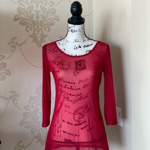 Patchington 2 pc . Red  3/4 Sleeve Fitted Top